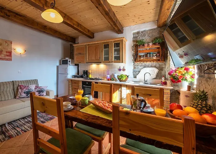 Roza Apartment